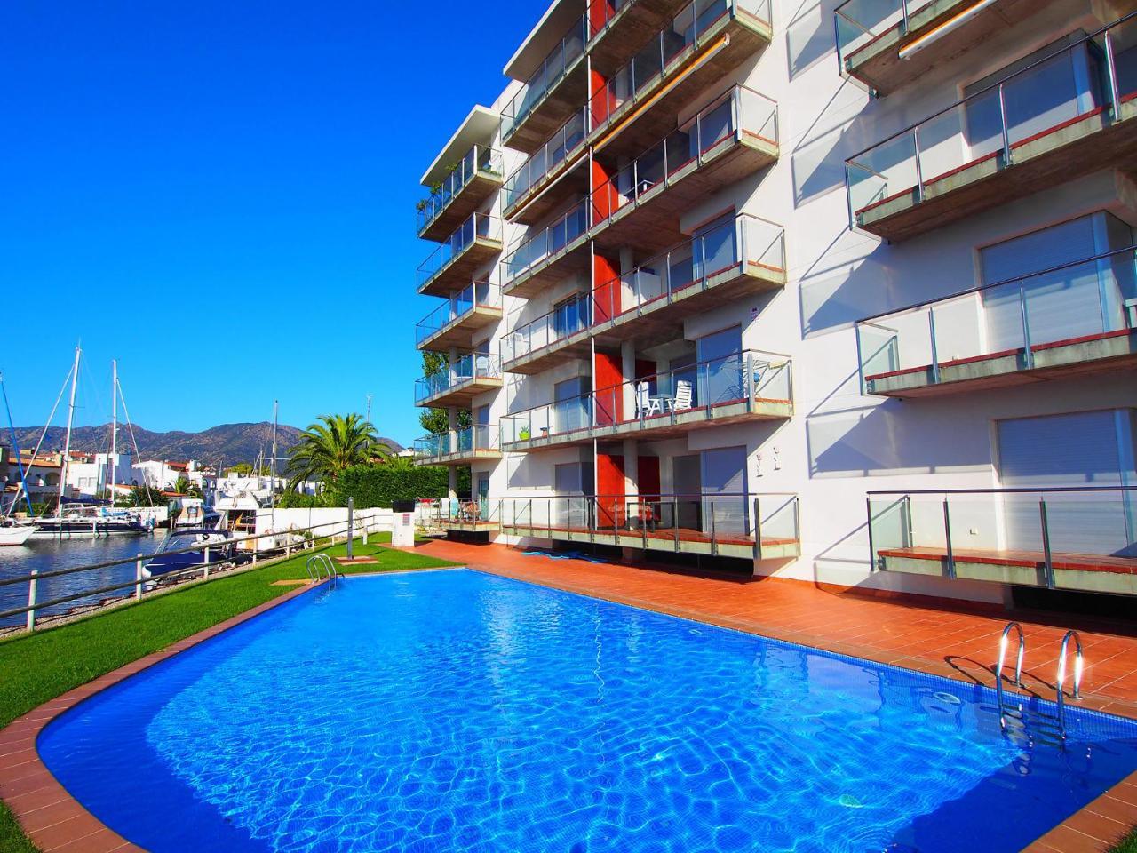 Apartment Cap Mestral By Interhome Roses Buitenkant foto